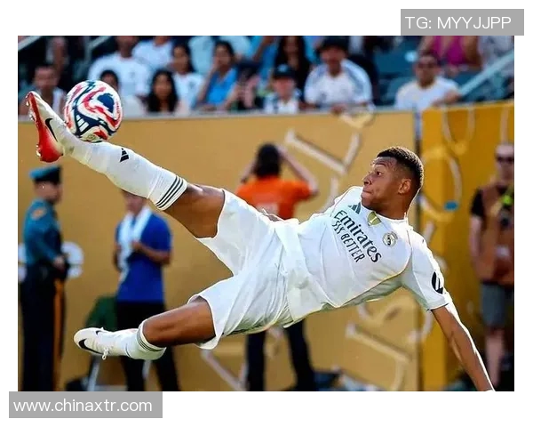 亚马尔力挫姆巴佩！热刺后防铁闸成功单防世界级天才前锋