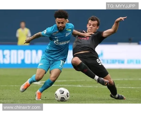 莫斯科球队迎战喀山鲁宾期待一场精彩的足球对决与激烈的竞争 莫斯科球队迎战喀山鲁宾期待一场精彩的足球对决与激烈的竞争