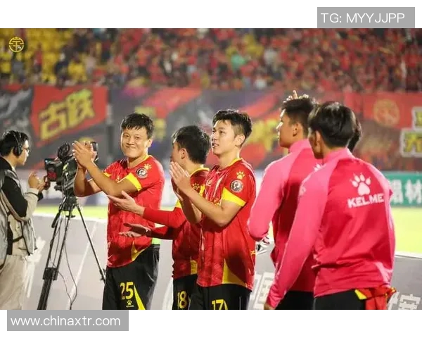 九月十四日精彩足球比赛直播全程回顾与精彩瞬间分享